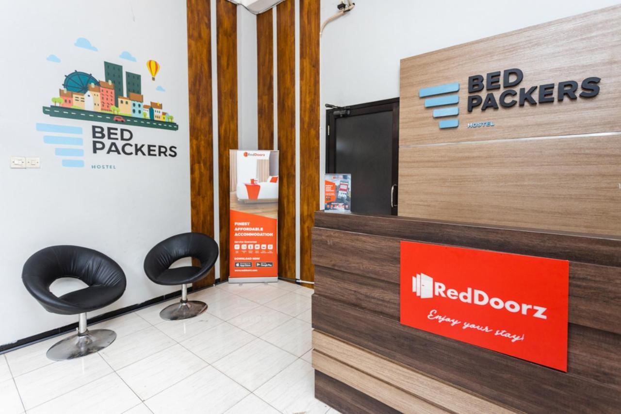 Reddoorz Hostel @ Malang City Center 2 Εξωτερικό φωτογραφία